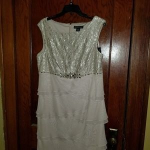 Dressy dress 16